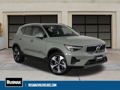 2025 Volvo XC40 B5 Core Bright Theme SUV