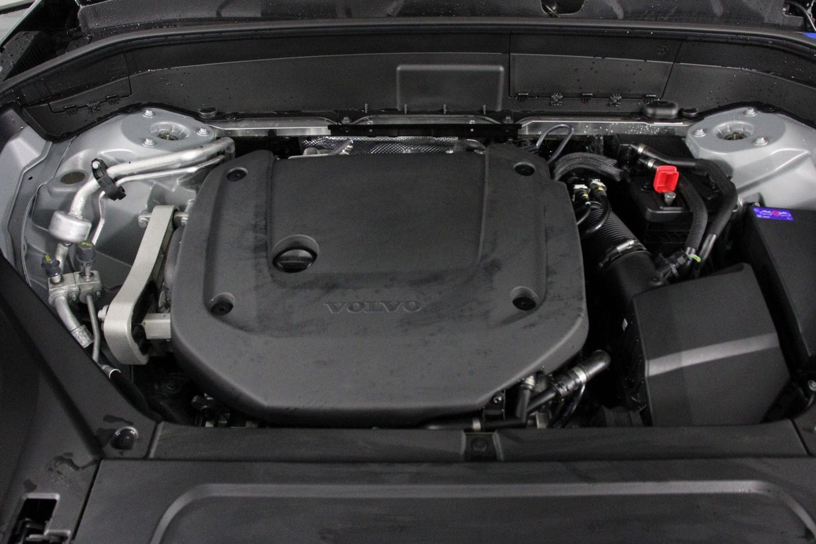 2025 Volvo XC90 Core - Photo 12