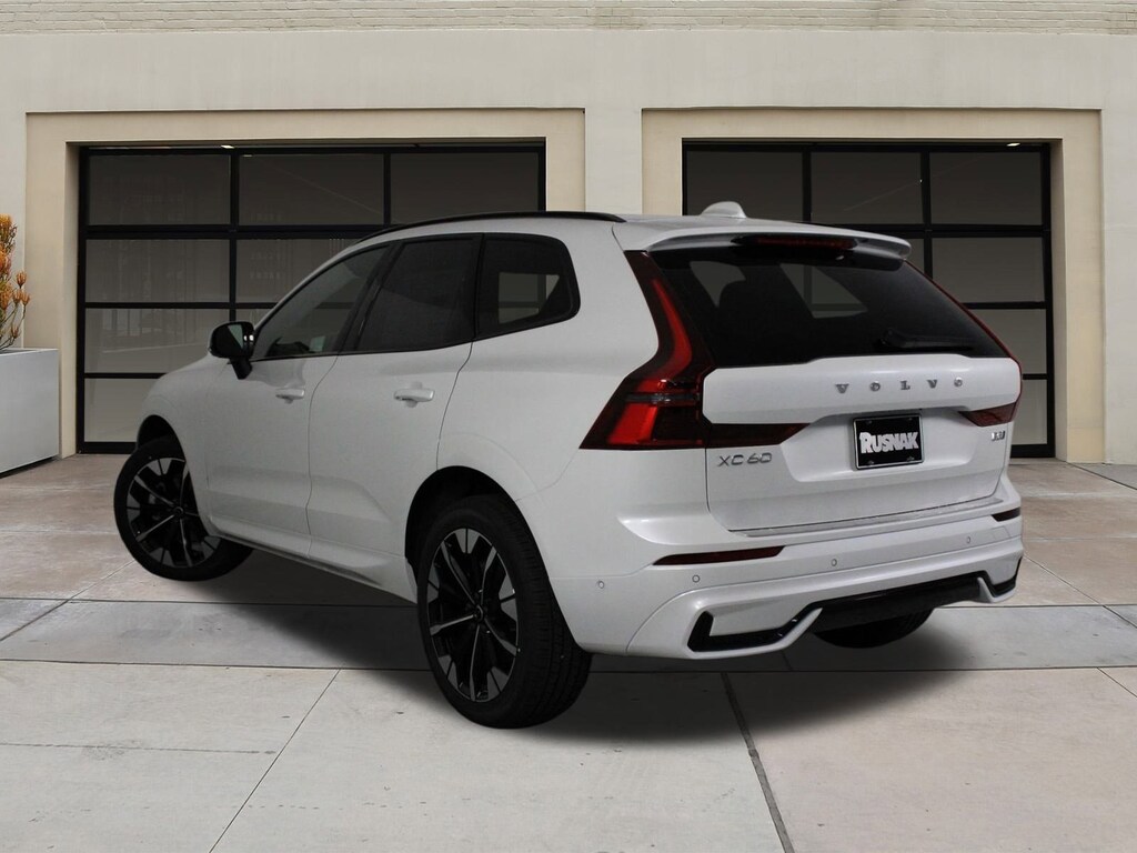 New 2026 Volvo XC60 B5 Plus SUV