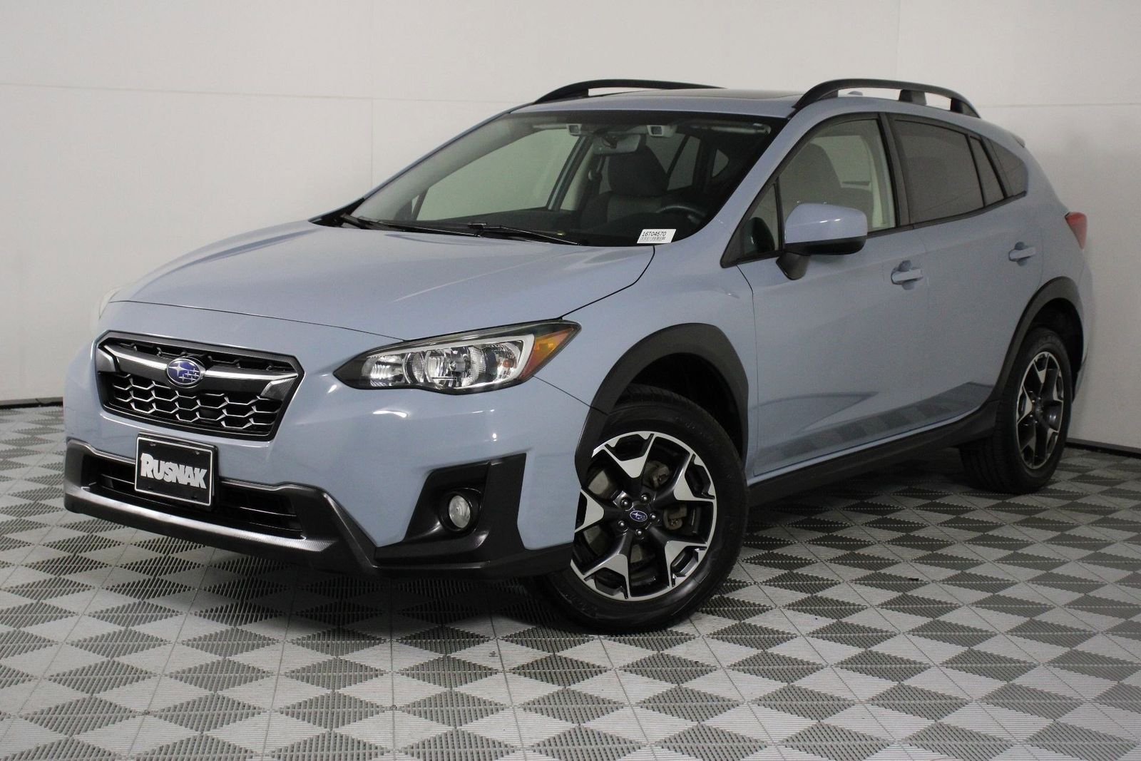 2020 Subaru Crosstrek Premium photo 2