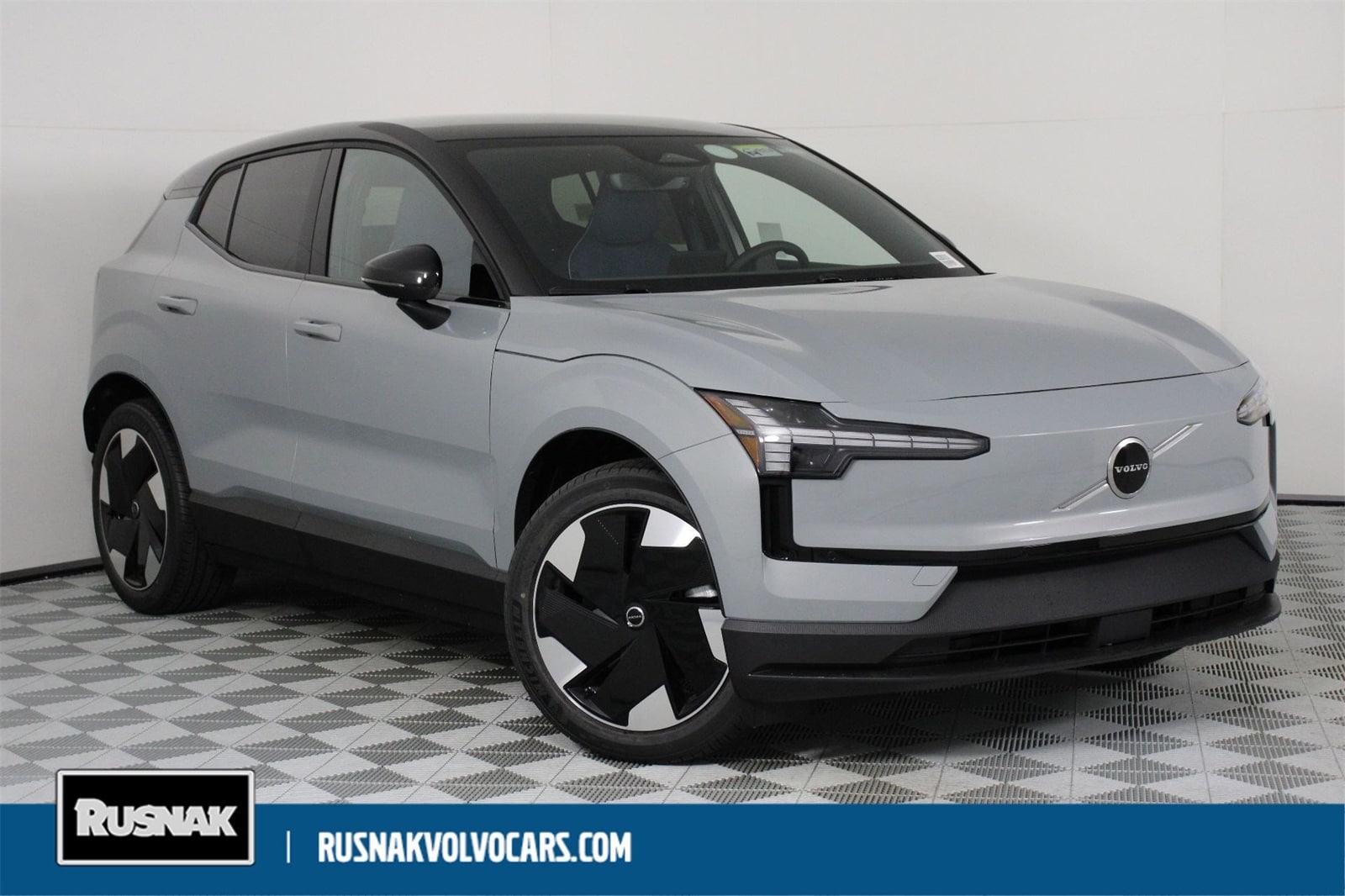 2026 Volvo EX30 Plus's photo