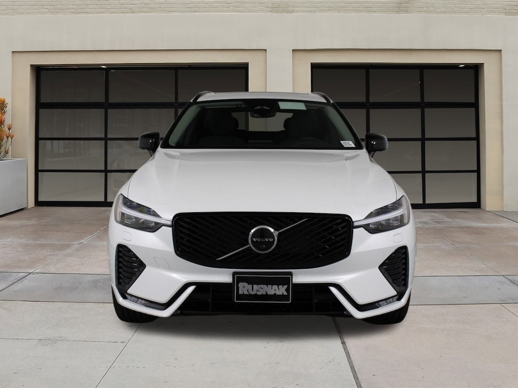 New 2026 Volvo XC60 B5 Plus SUV