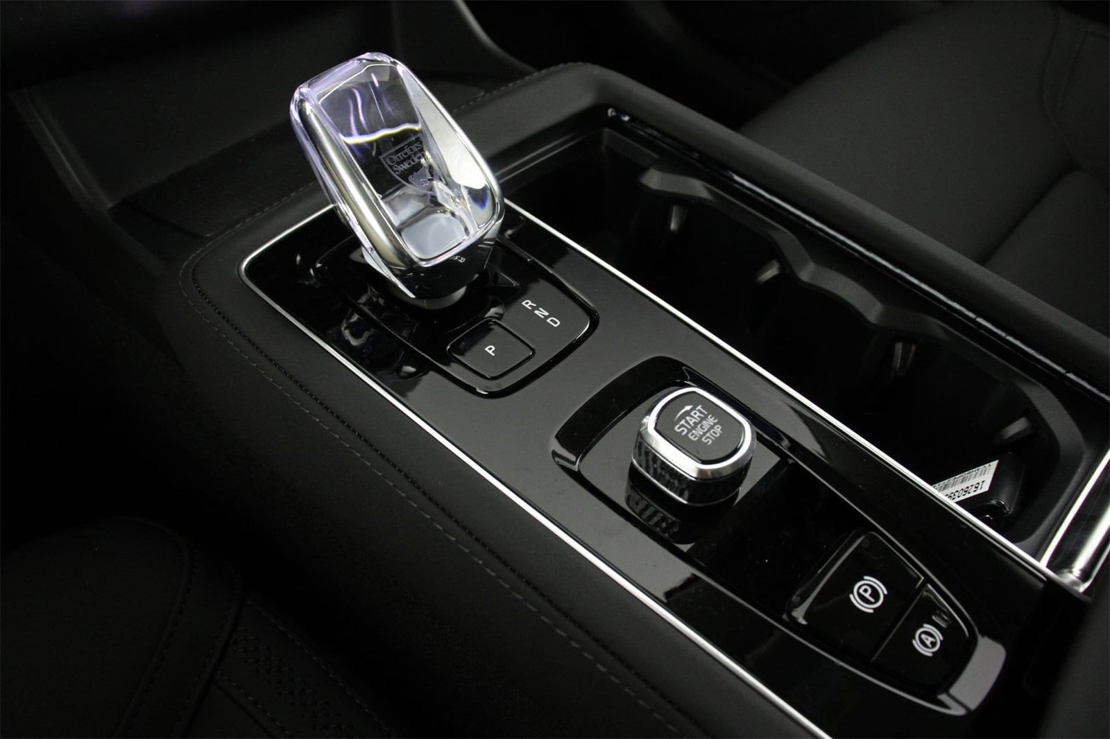 2026 Volvo XC90 Plus - Photo 7