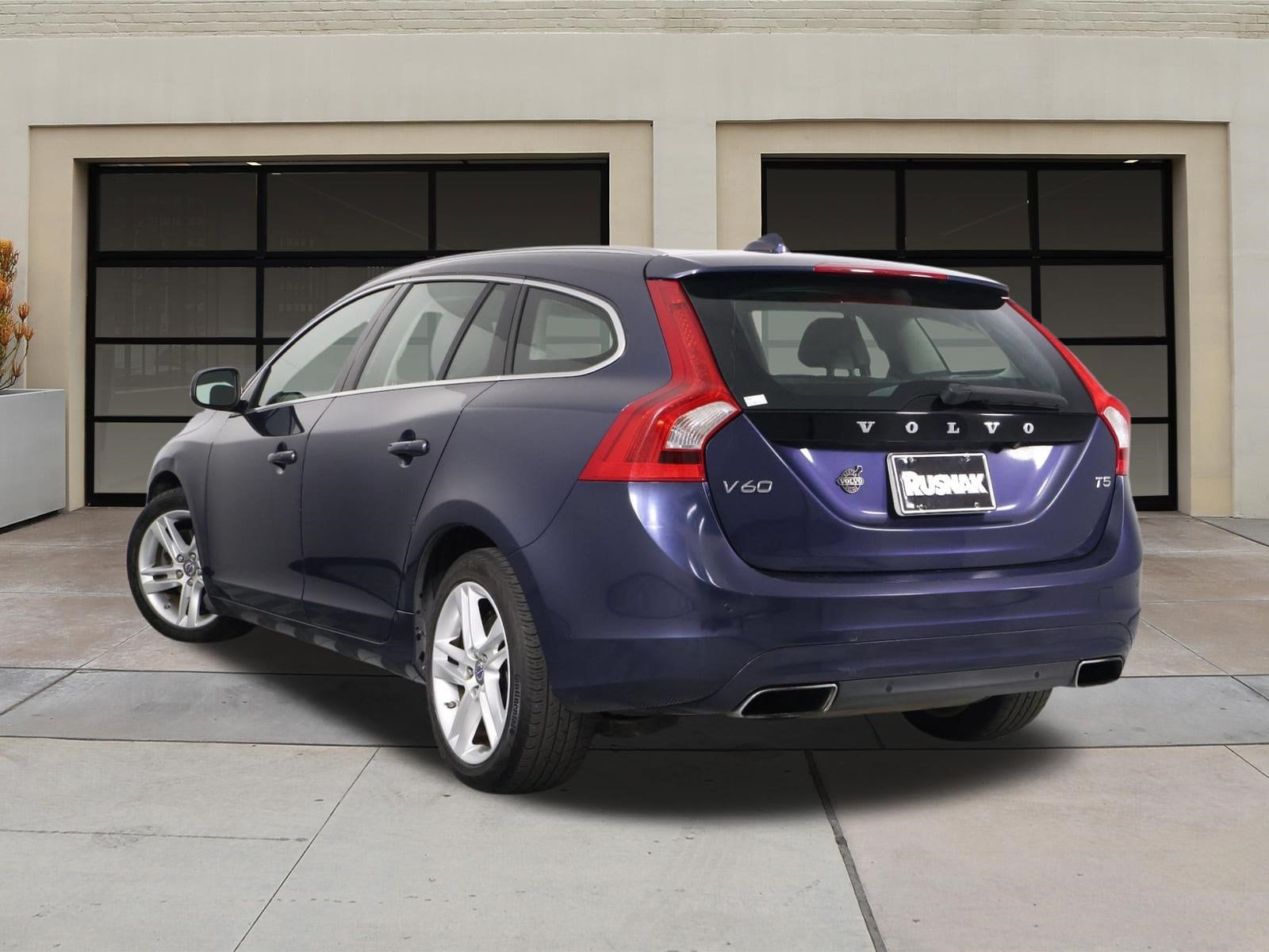 Used 2015 Volvo V60 Premier with VIN YV140MEK3F1232186 for sale in Pasadena, CA