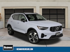 2026 Volvo XC40 B5 Plus AWD SUV
