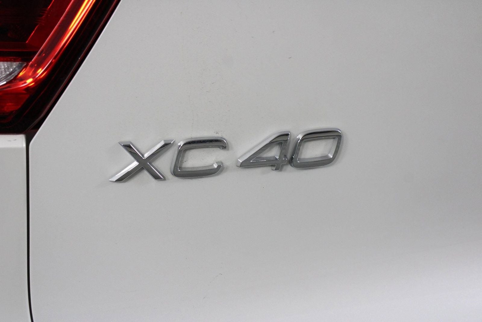 2026 Volvo XC40 Plus - Photo 19