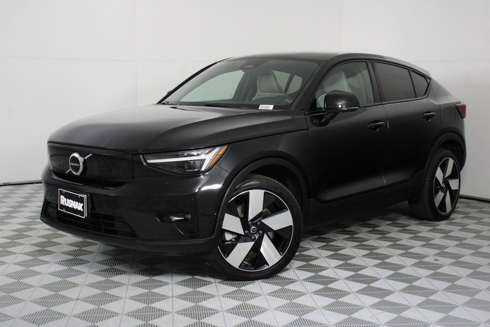 2023 Volvo C40 Recharge Pure Electric Ultimate photo 2