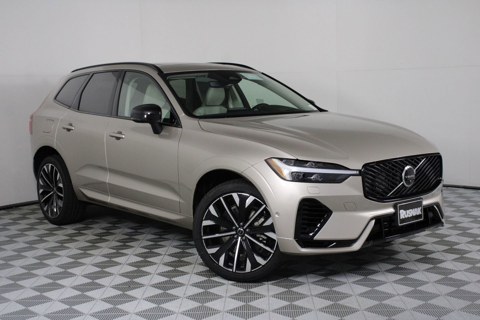 Volvo XC60 plug-in hybrid