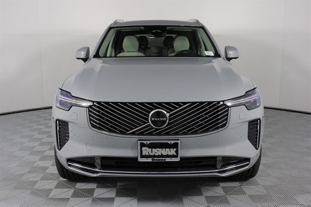 New 2026 Volvo XC90 B6 Ultra 7-Seater SUV