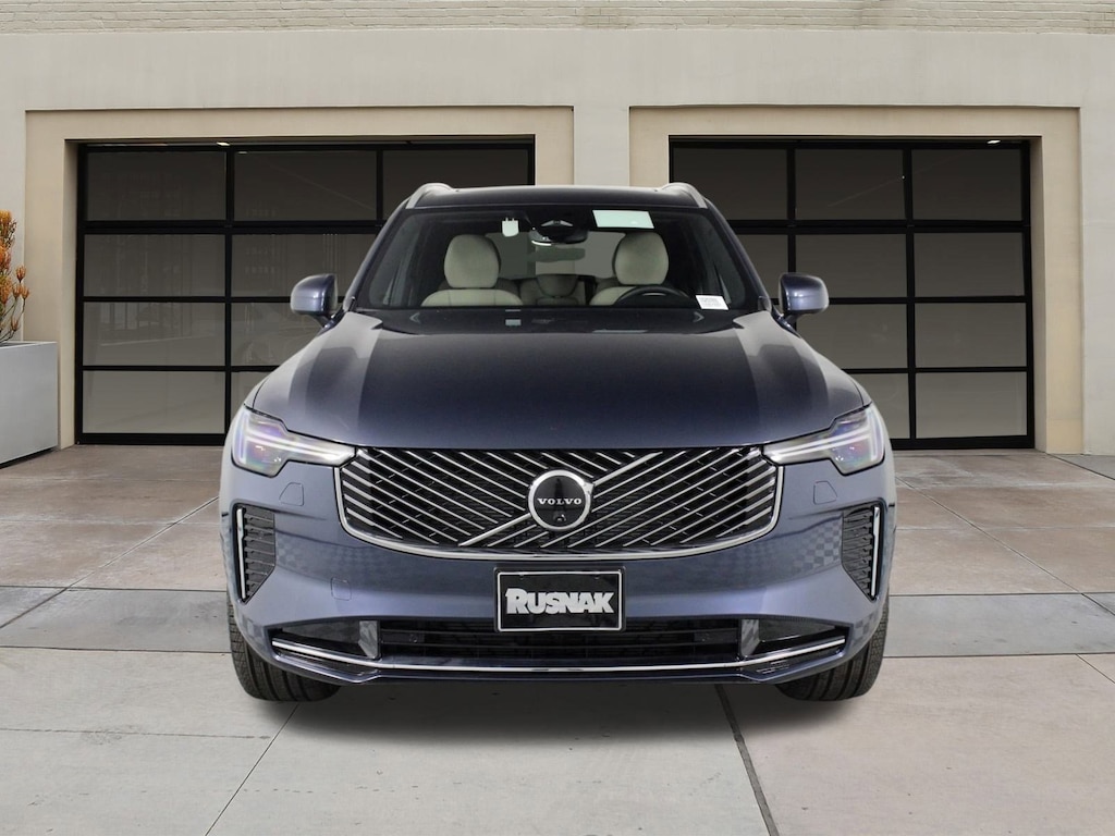 New 2025 Volvo XC90 B5 (2025.5) Plus 7-Seater SUV