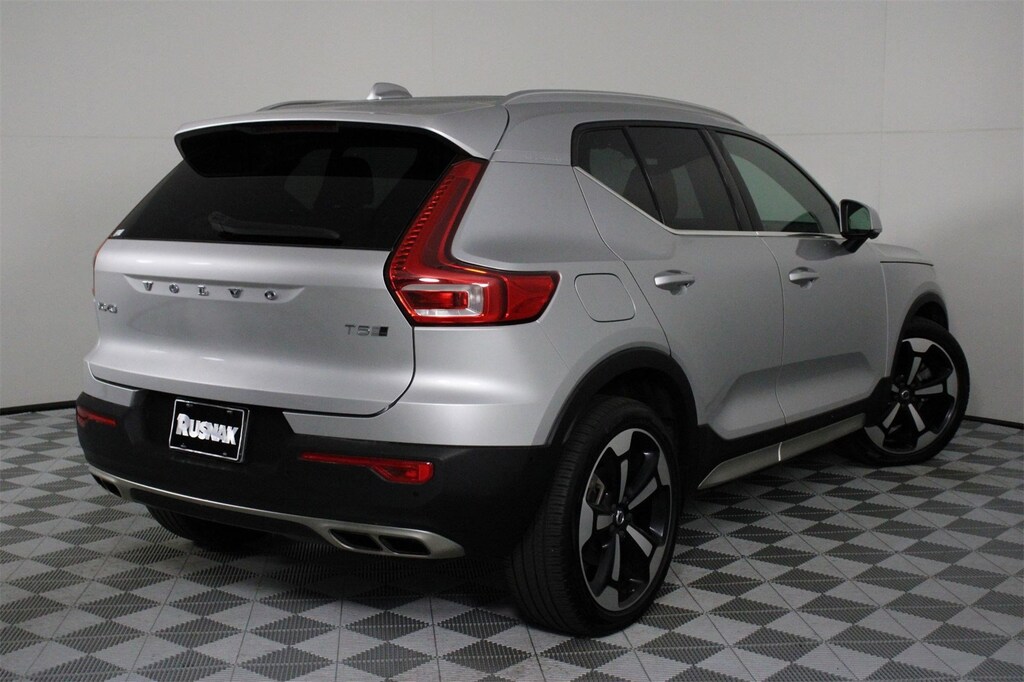 Used 2019 Volvo XC40 T5 Inscription SUV