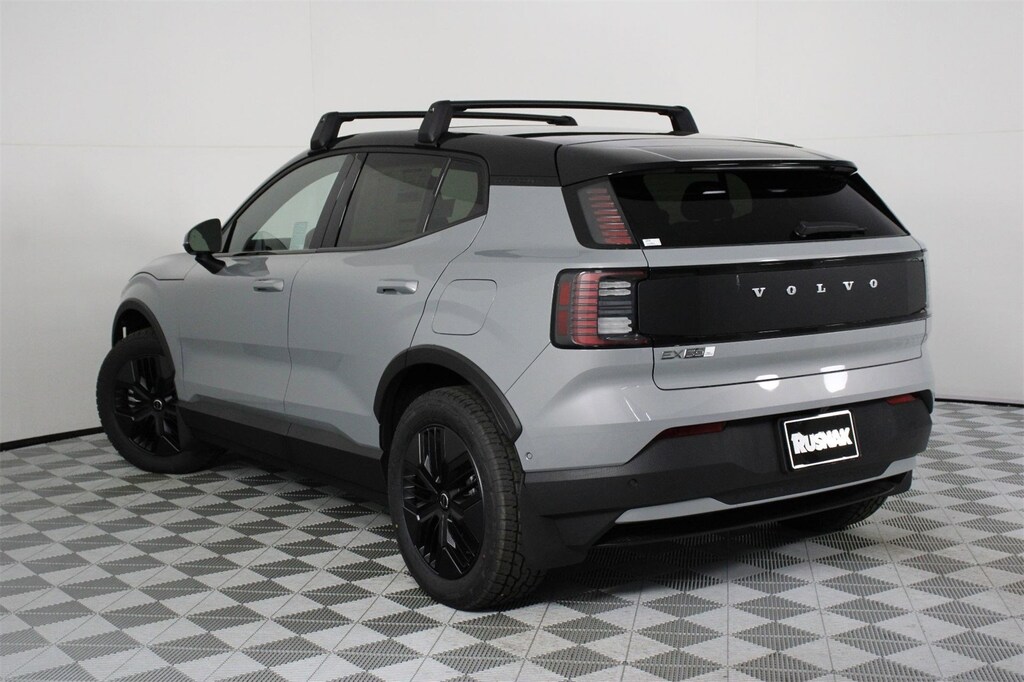 New 2026 Volvo EX30 Twin Motor Cross Country Ultra SUV