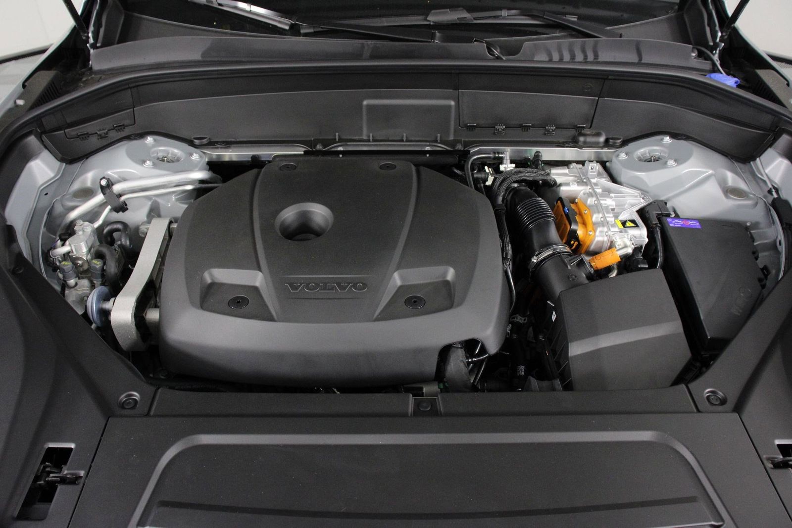 2026 Volvo XC90 Ultra - Photo 11