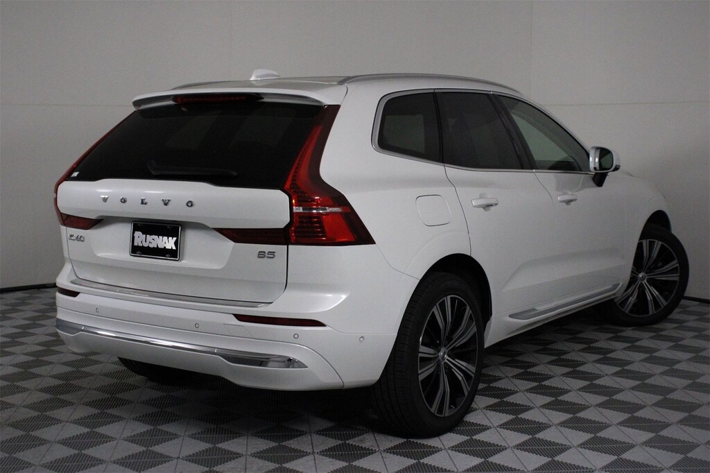 Certified 2022 Volvo XC60 B5 Inscription SUV