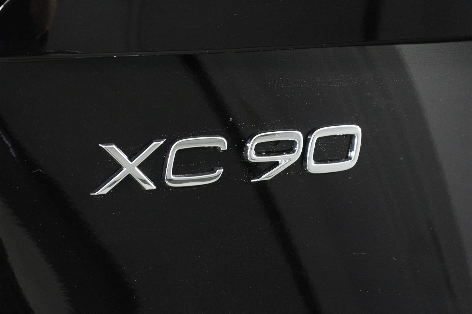 2026 Volvo XC90 Plus - Photo 16