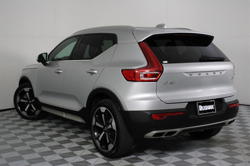 Used 2019 Volvo XC40 T5 Inscription SUV