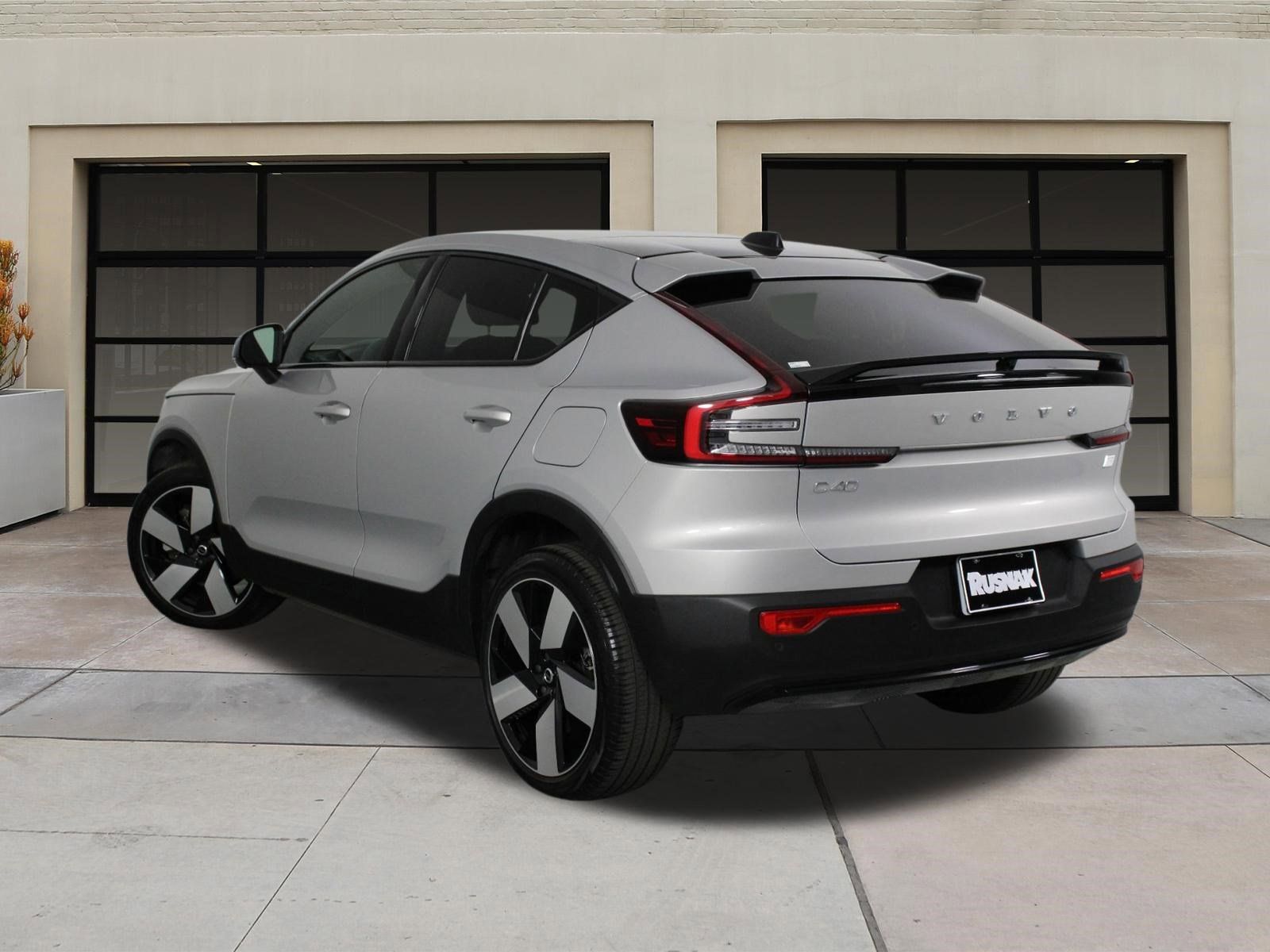 Used 2023 Volvo C40 Ultimate with VIN YV4ED3GM6P2040860 for sale in Pasadena, CA