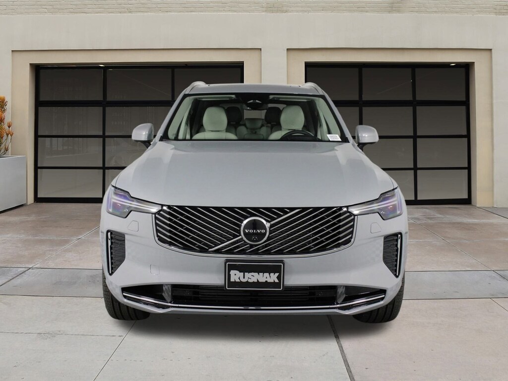 New 2026 Volvo XC90 plug-in hybrid T8 Ultra 7-Seater SUV