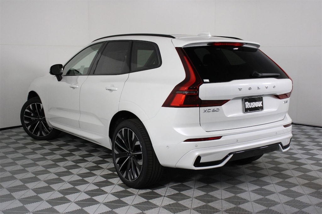 New 2026 Volvo XC60 B5 Ultra SUV