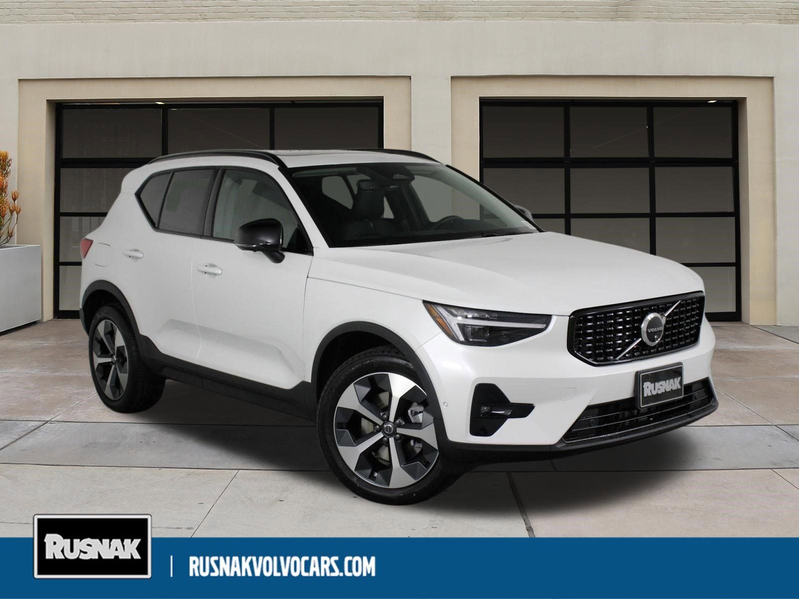 2026 Volvo XC40