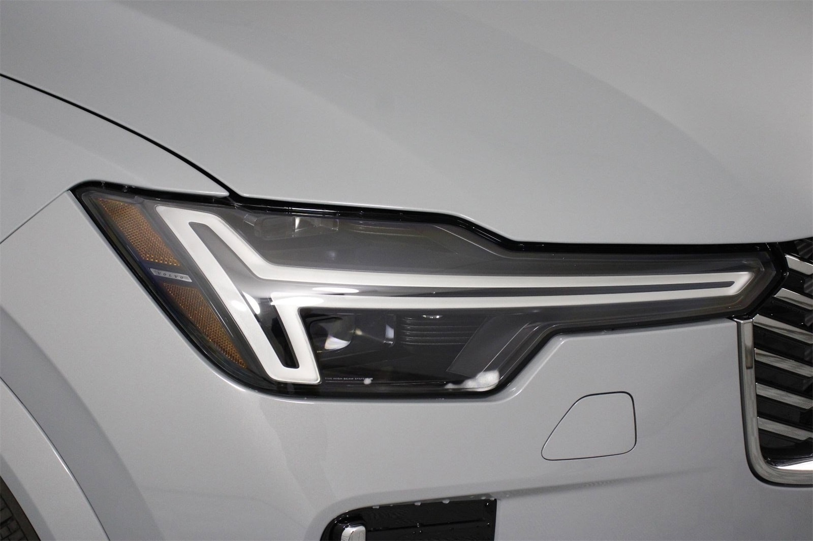 2026 Volvo XC90 Plus - Photo 14