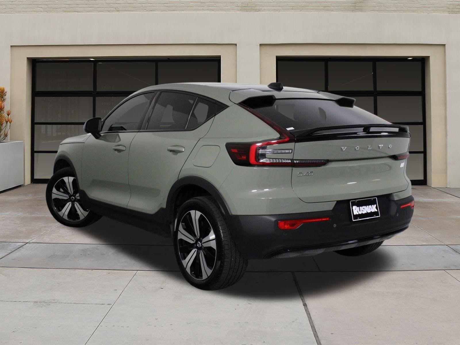 Used 2023 Volvo C40 Plus with VIN YV4ED3GL3P2042623 for sale in Pasadena, CA