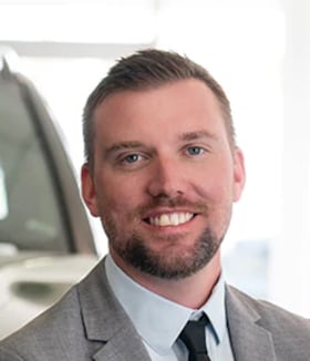 Staff member Chris Harrison from 0c5a951d51d3