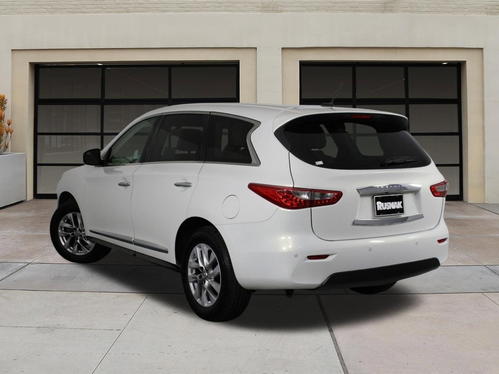Used 2013 INFINITI JX Base with VIN 5N1AL0MN6DC336818 for sale in Pasadena, CA