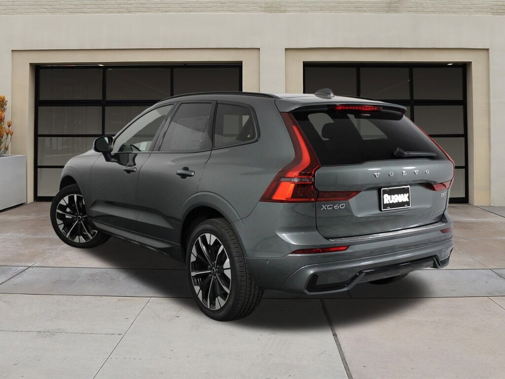 New 2026 Volvo XC60 B5 Plus SUV