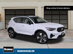 2026 Volvo XC40 B5 Plus SUV