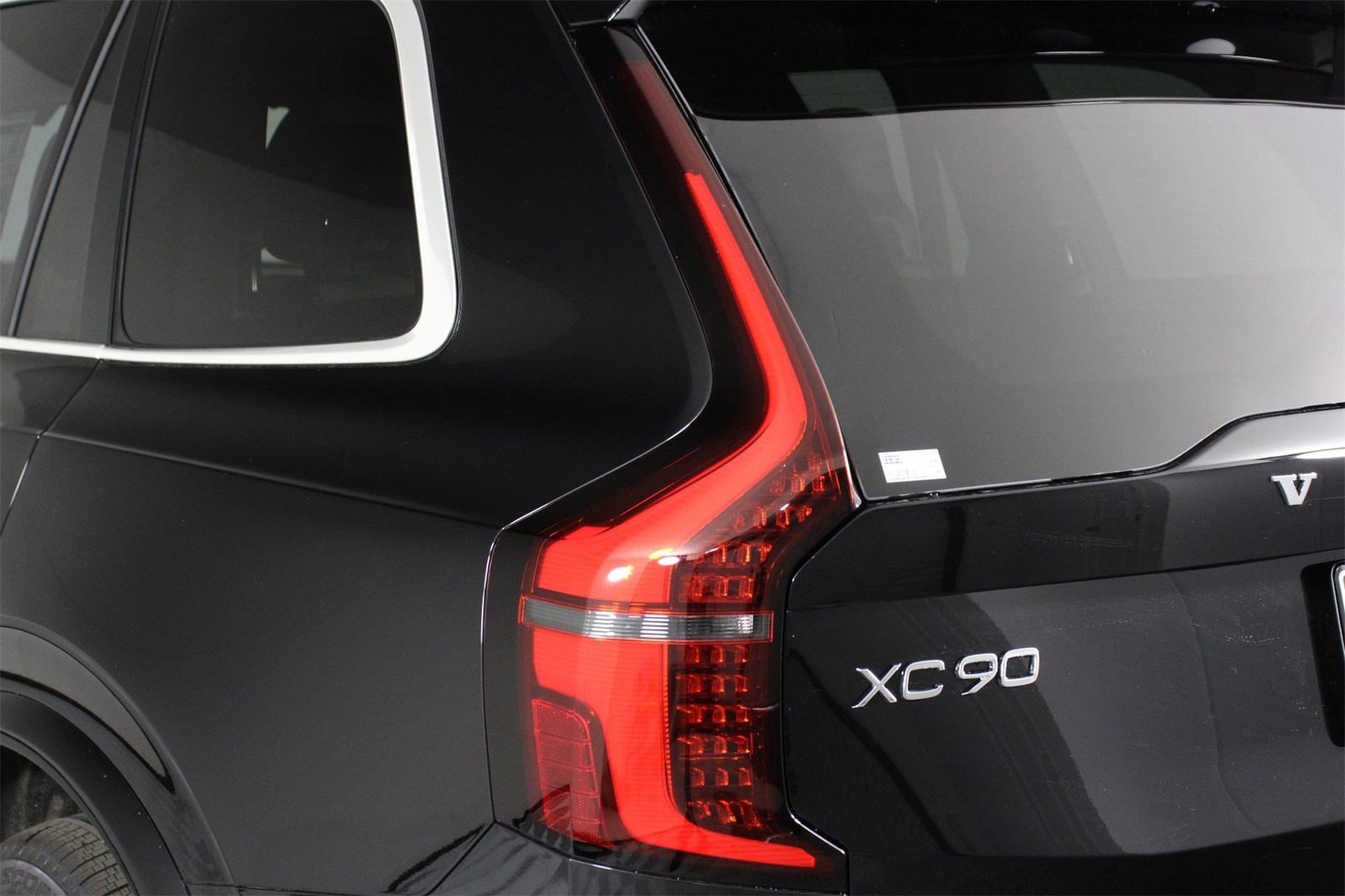 2026 Volvo XC90 Plus - Photo 15