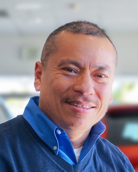 Staff member Amelio Flores from 3aac63dd2178