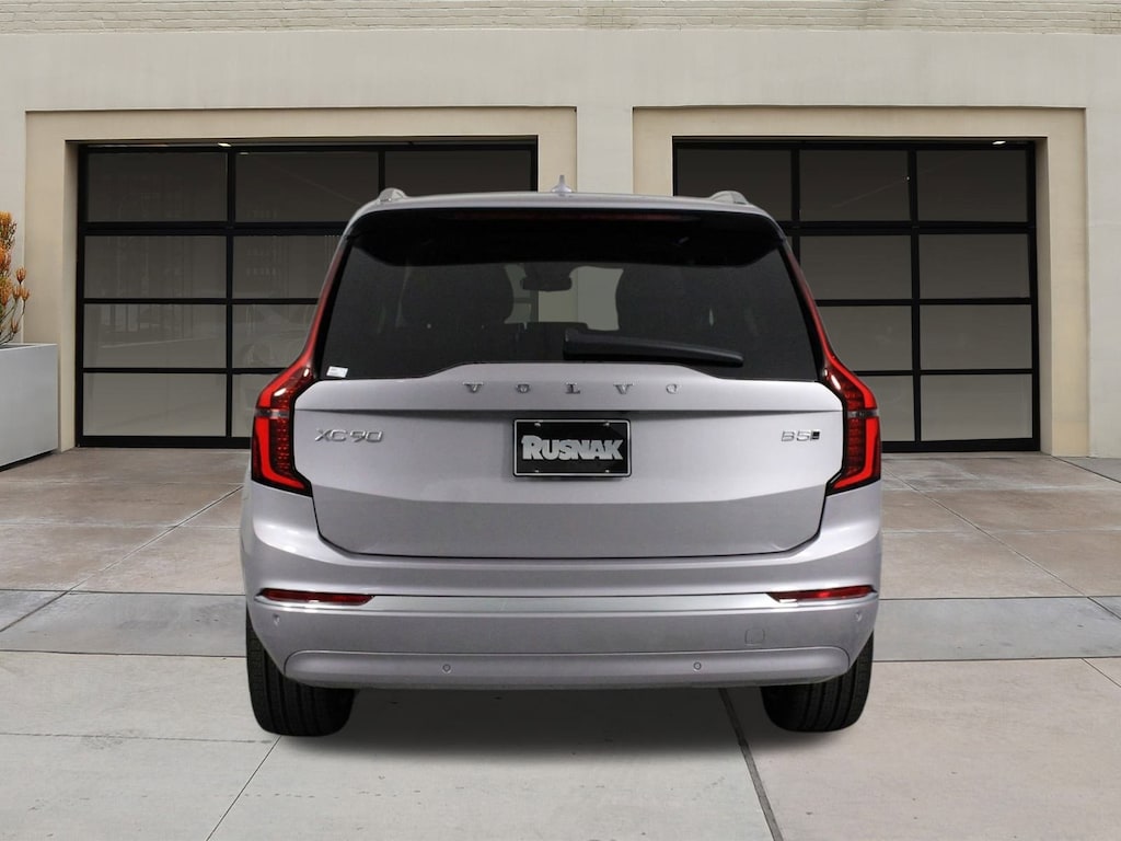 New 2026 Volvo XC90 B5 Plus 7-Seater SUV