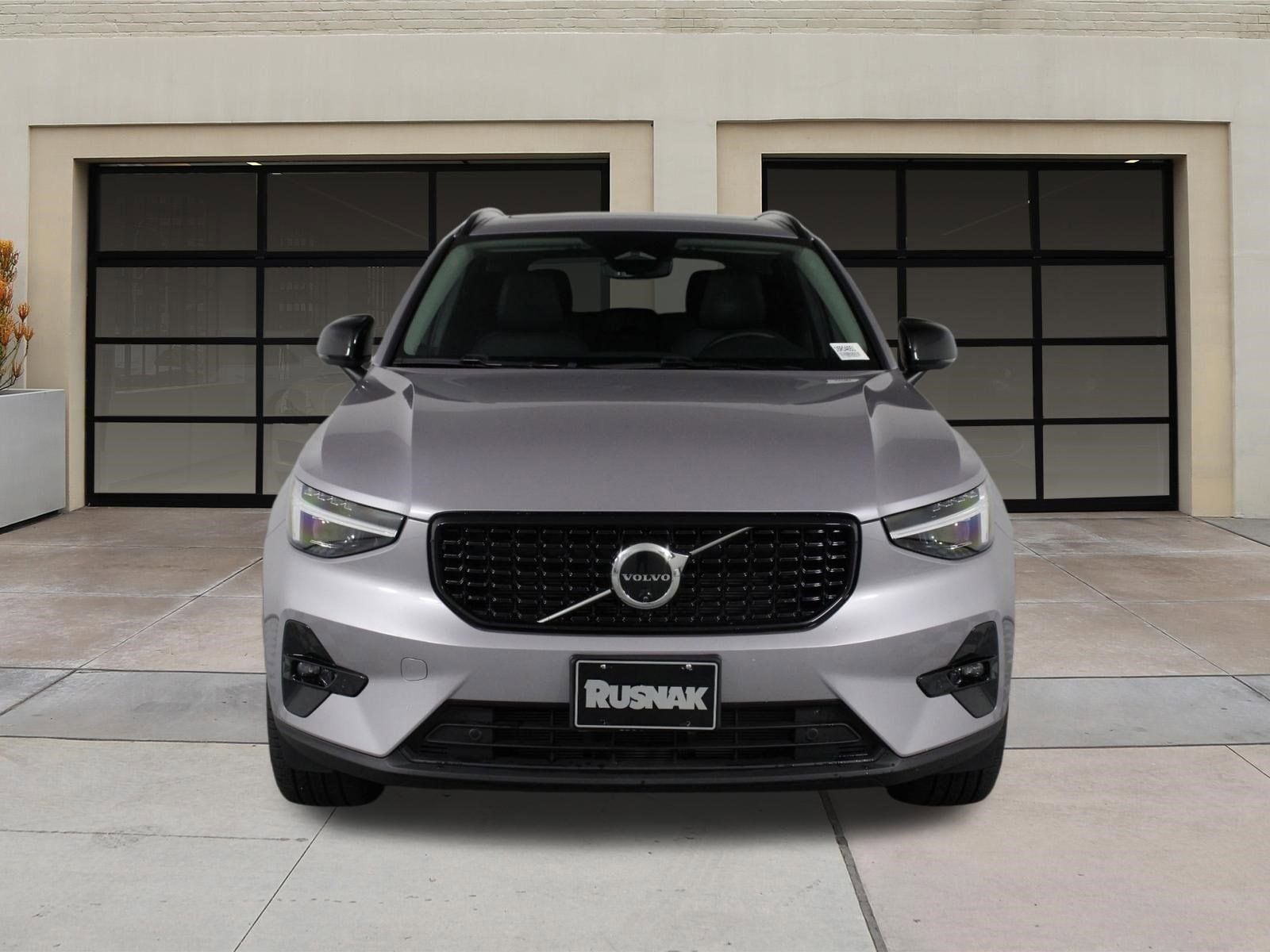 2026 Volvo XC40 B5 Ultra photo 5