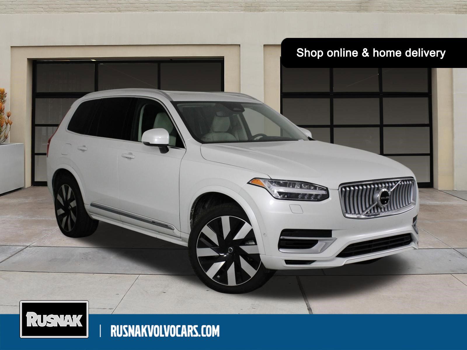 2023 Volvo XC90 T8 Recharge Ultimate 6-Seater 4WD's photo