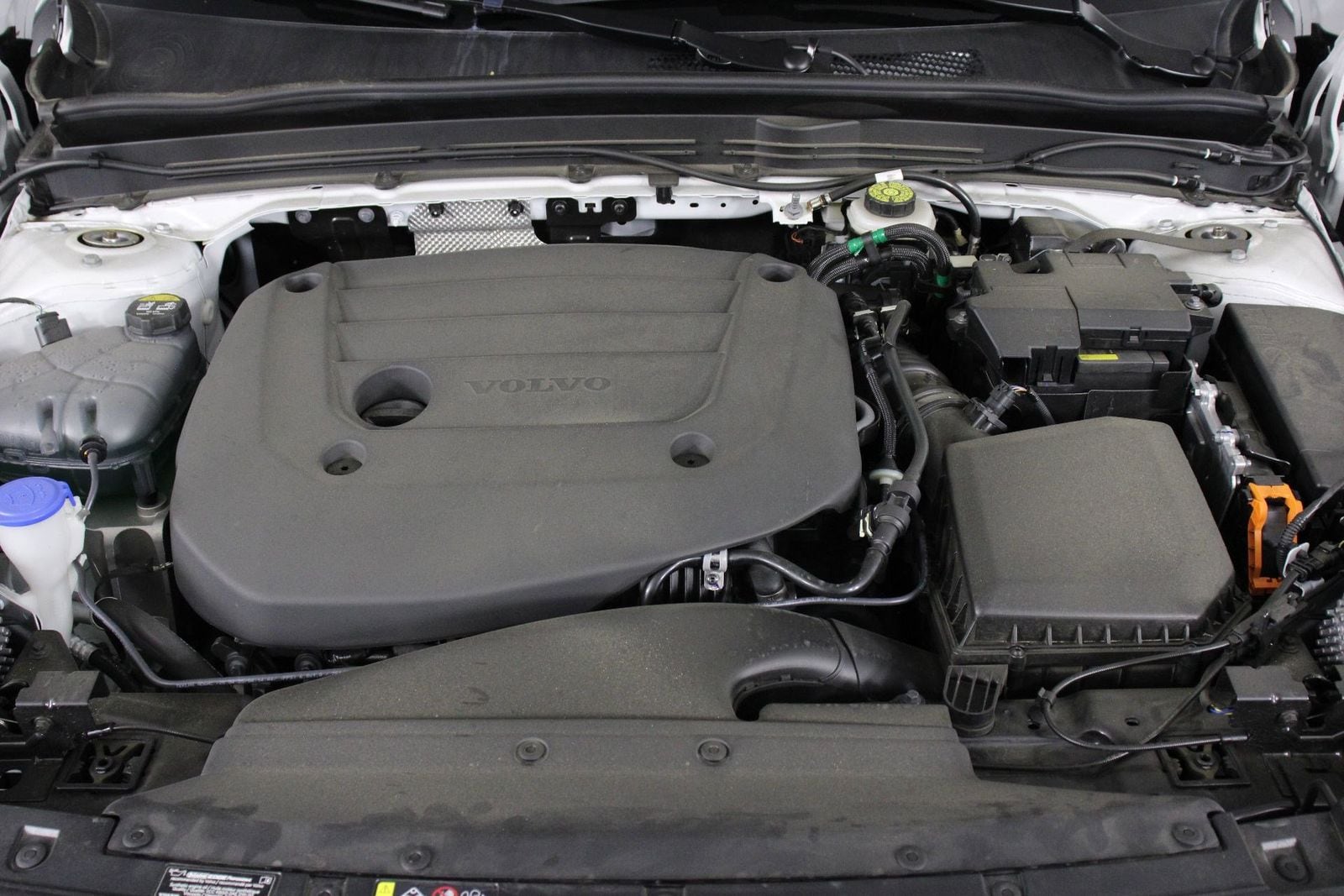 2026 Volvo XC40 Plus - Photo 24