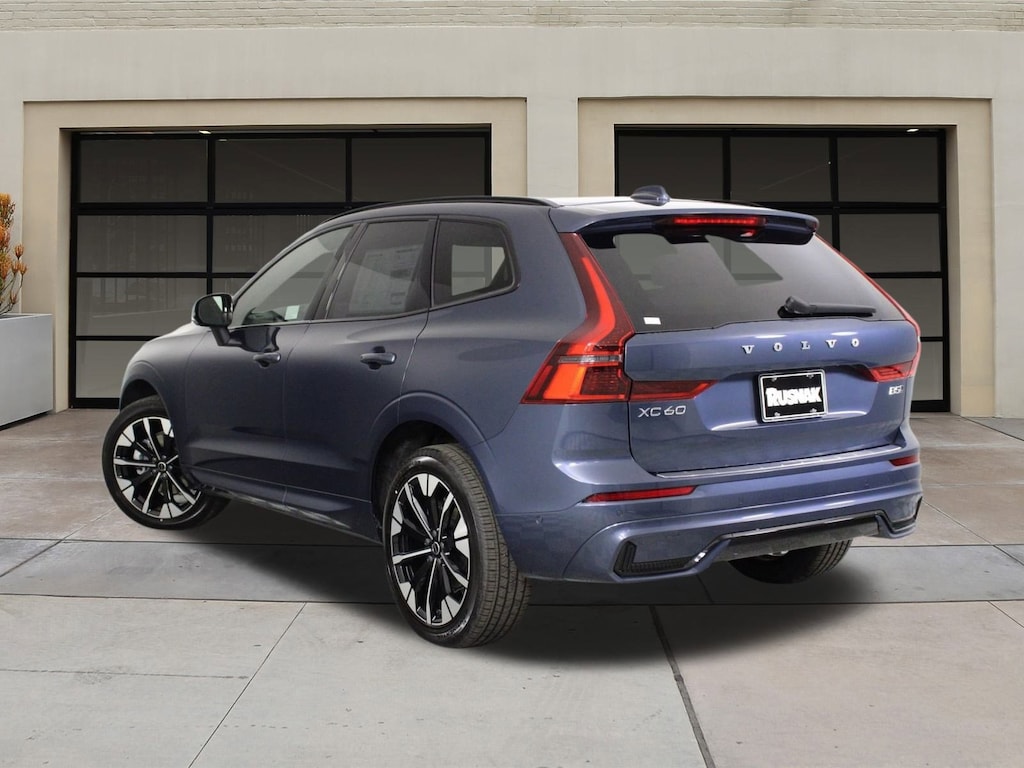 New 2026 Volvo XC60 B5 Plus SUV