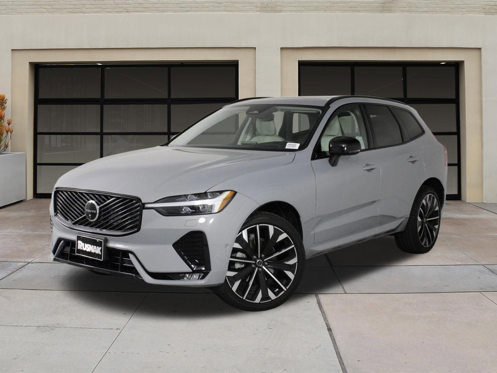 2026 Volvo XC60 B5 Ultra photo 2