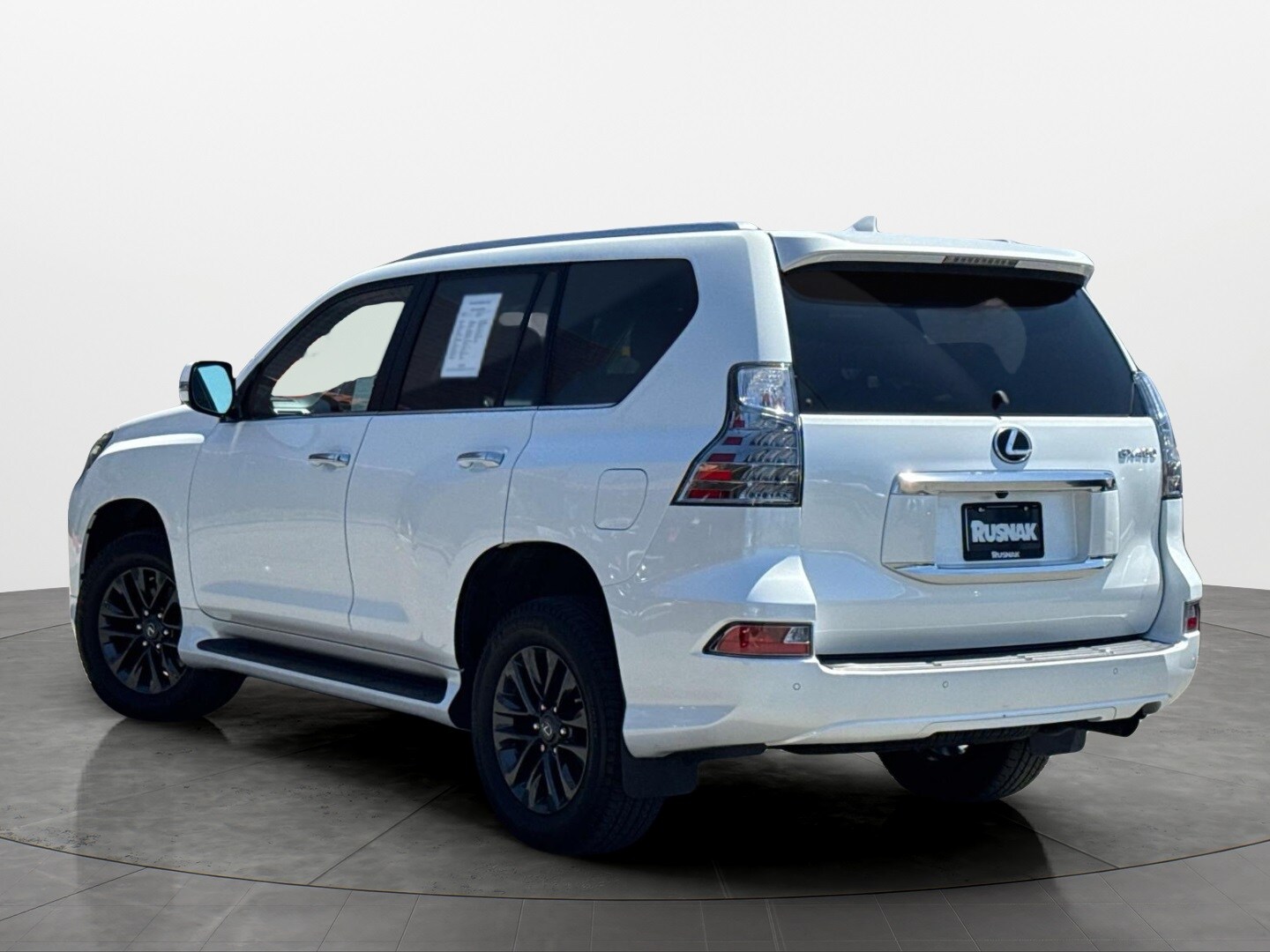 2023 Lexus GX 460 photo 2