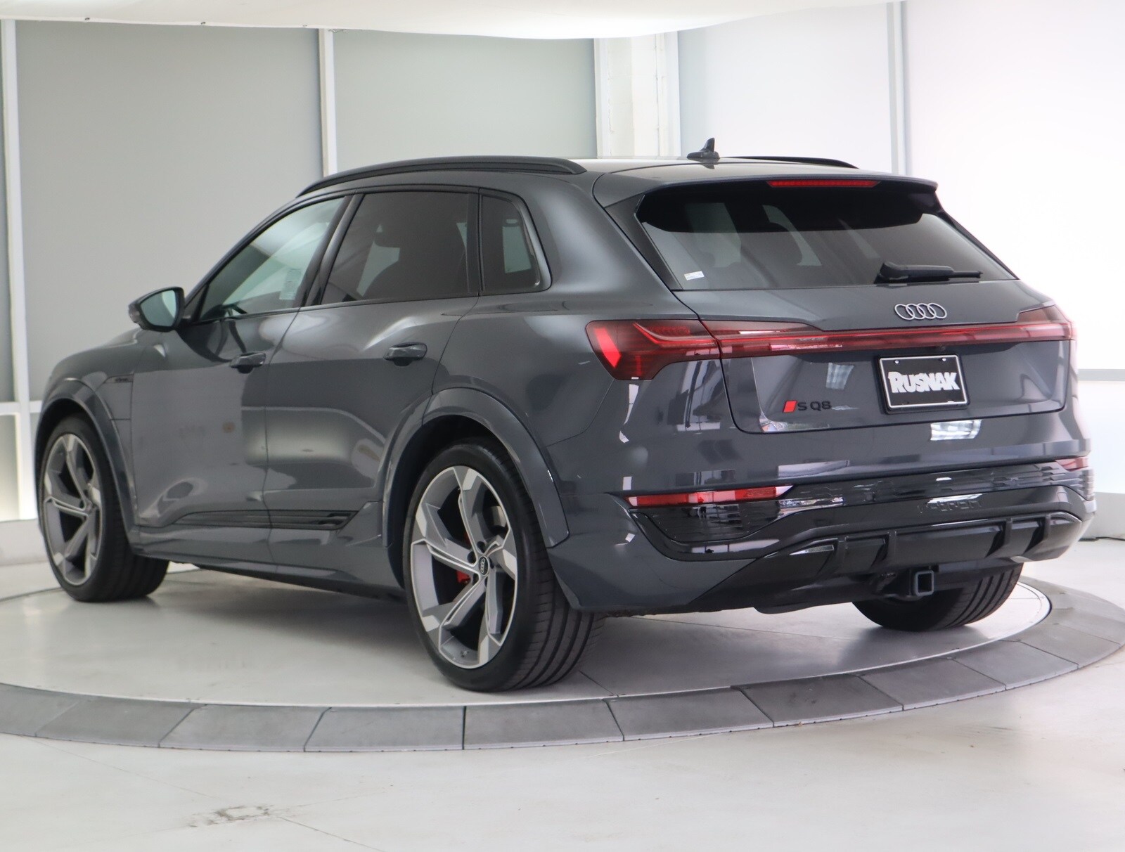 Used 2024 Audi SQ8 e-tron  with VIN WA14CBGE0RB034005 for sale in Thousand Oaks, CA