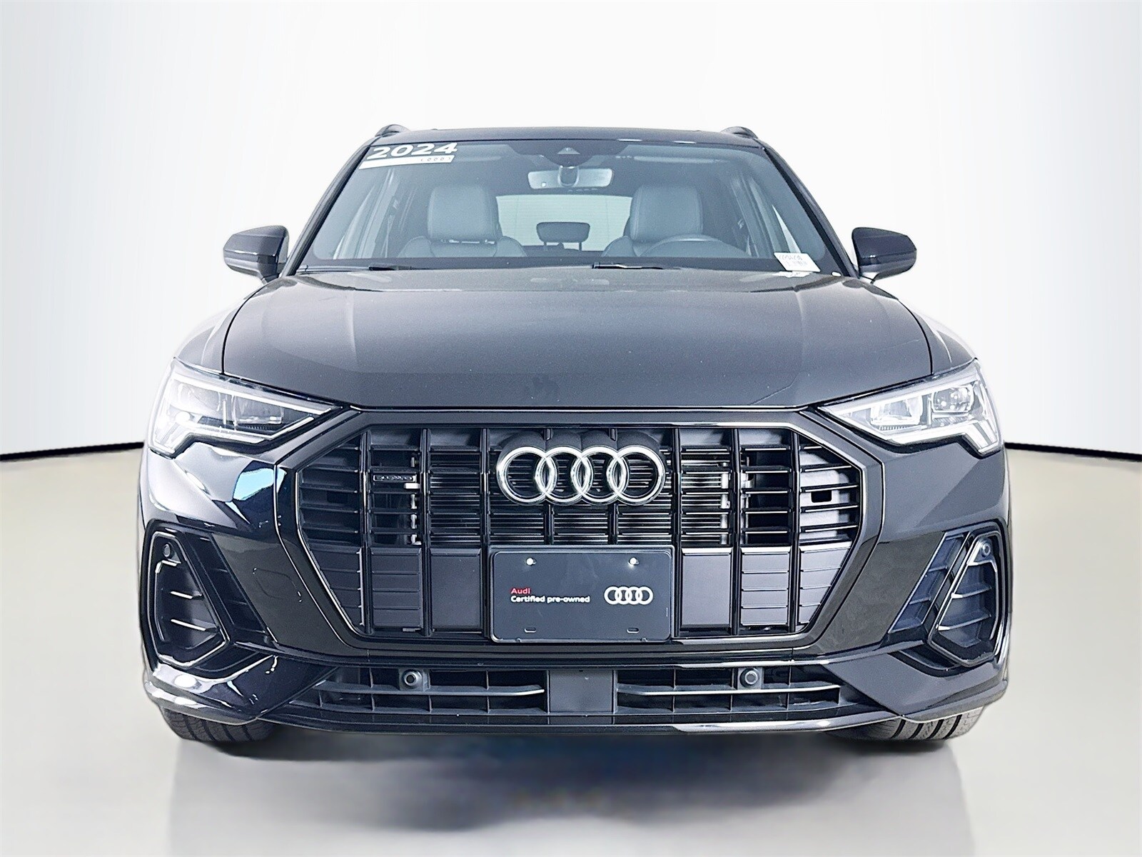 2024 Audi Q3 S line Premium photo 2