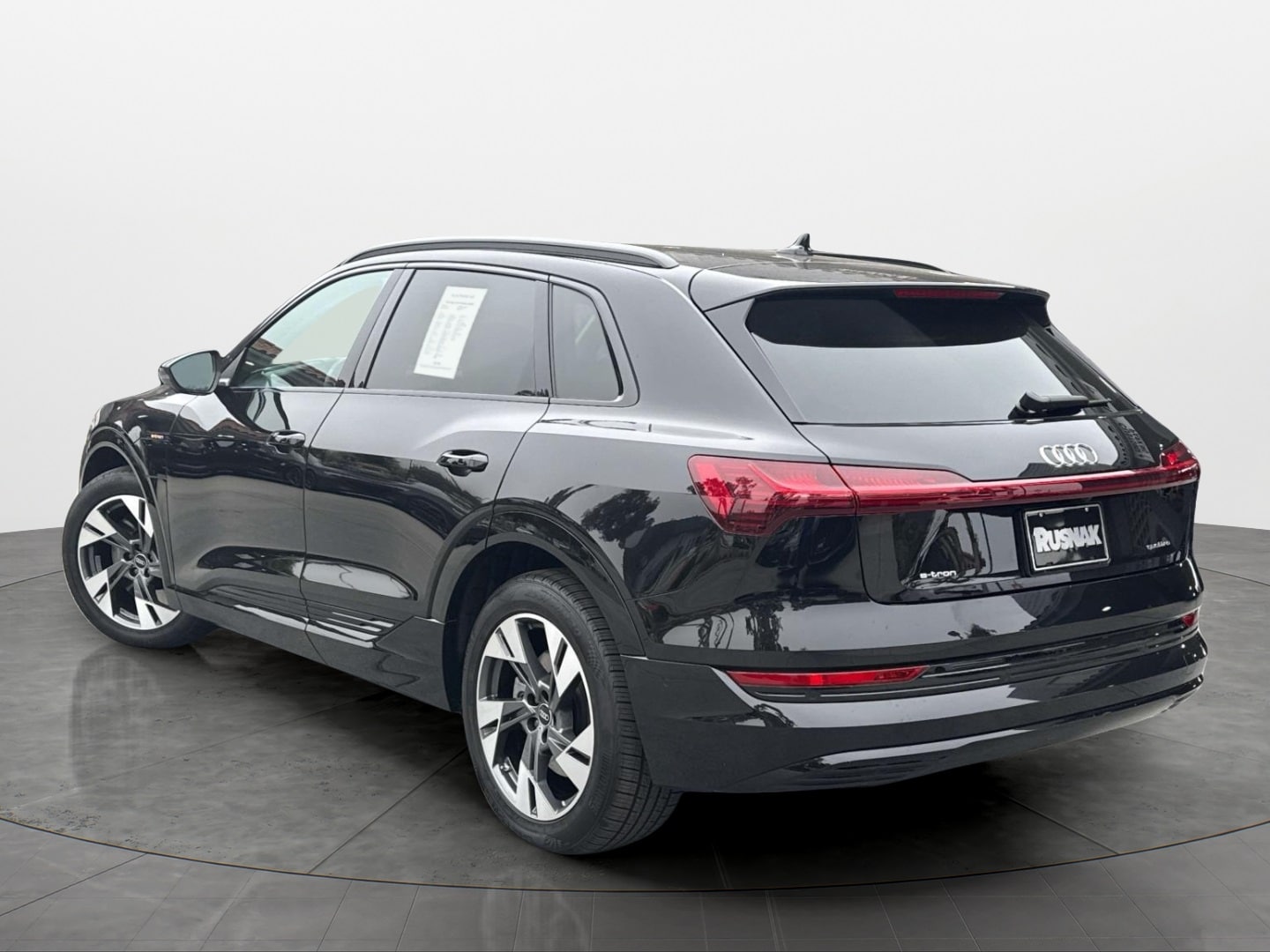 Used 2022 Audi e-tron Premium with VIN WA1AAAGE2NB030888 for sale in Thousand Oaks, CA