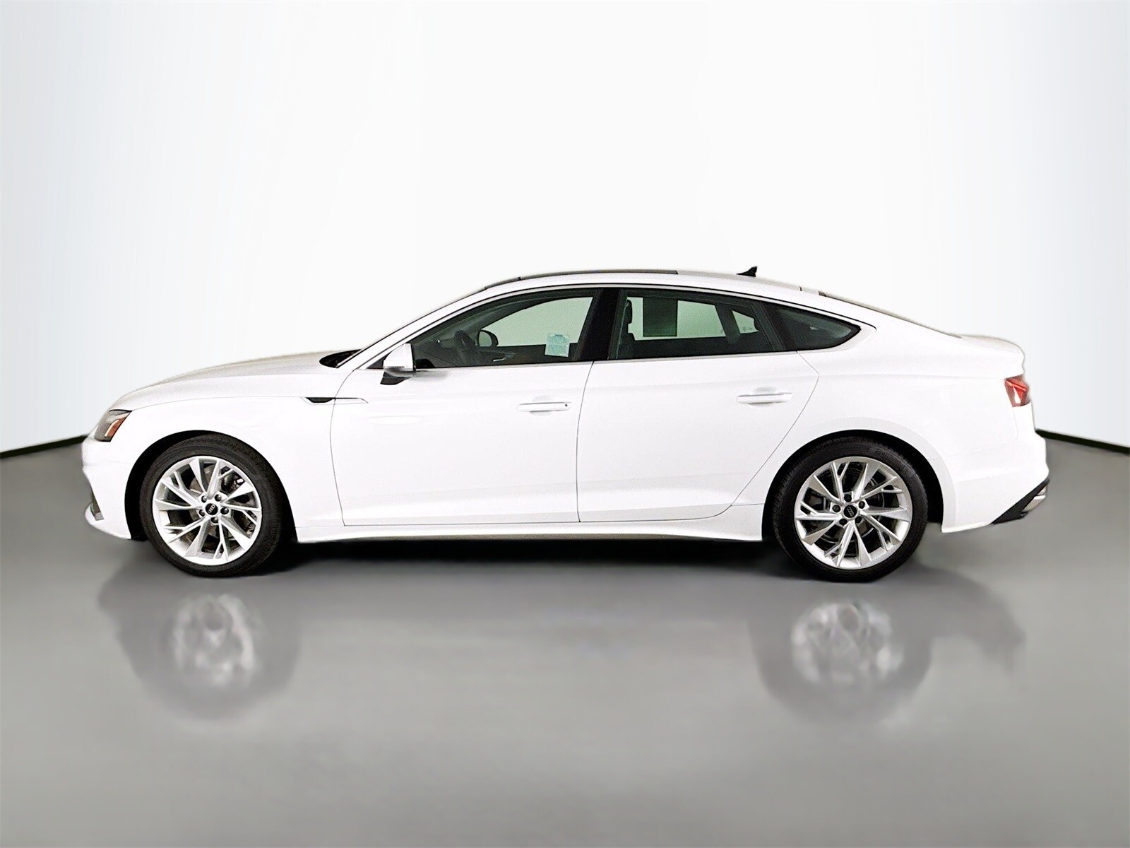 2023 Audi A5 Premium Quattro photo 4