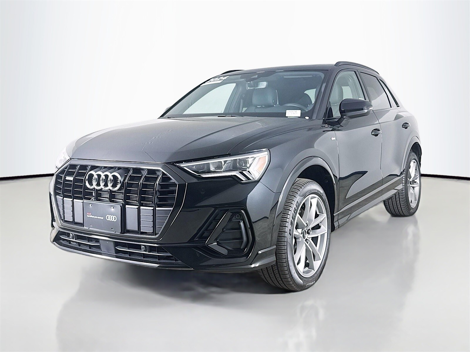 2024 Audi Q3 S line Premium photo 3