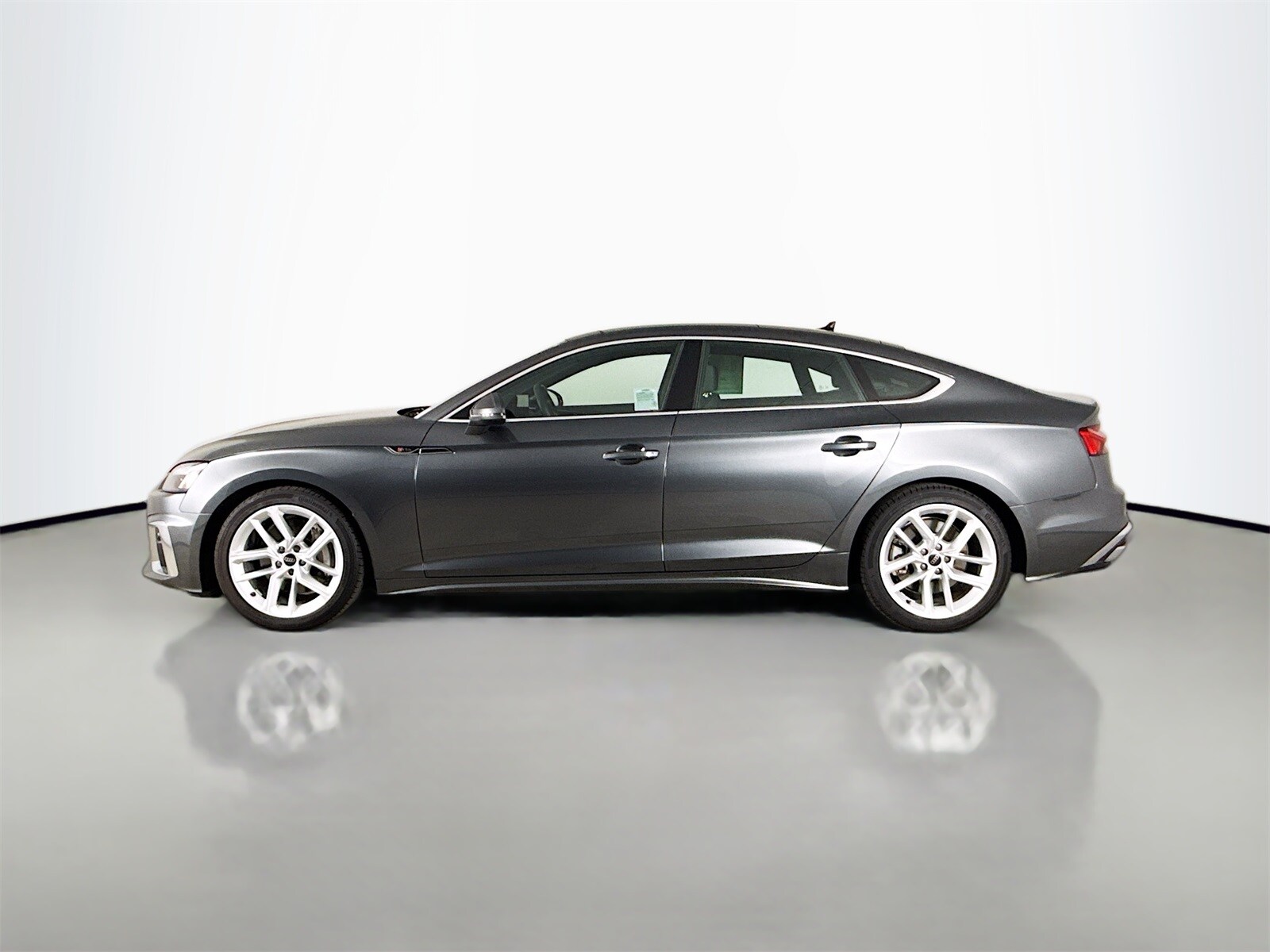 2023 Audi A5 45 S line Premium Quattro photo 4