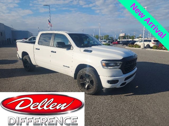 2023 RAM 1500 Big Horn/Lone Star 4x4 Crew Cab 5'7's photo