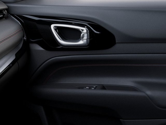 2026 Jeep Compass Trailhawk - Photo 25