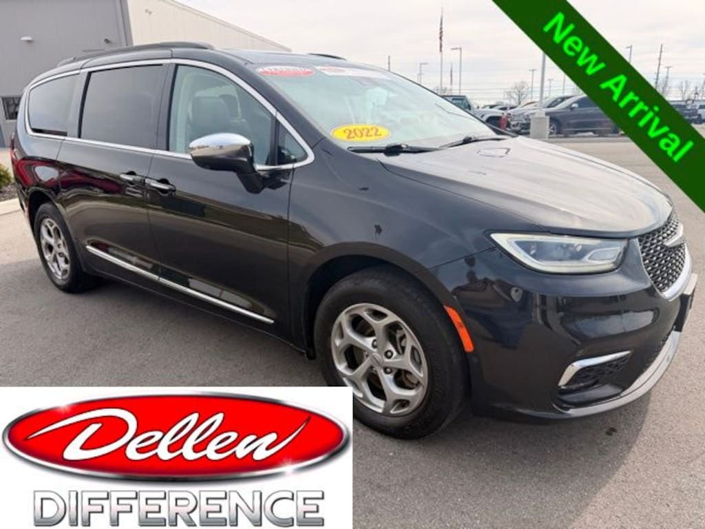 Certified 2022 Chrysler Pacifica Limited Van Passenger Van