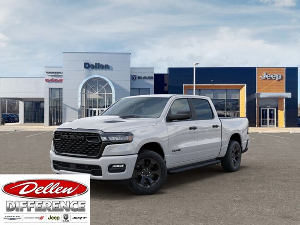 New 2026 Ram 1500 EXPRESS CREW CAB 4X4 5'7 BOX Pickup