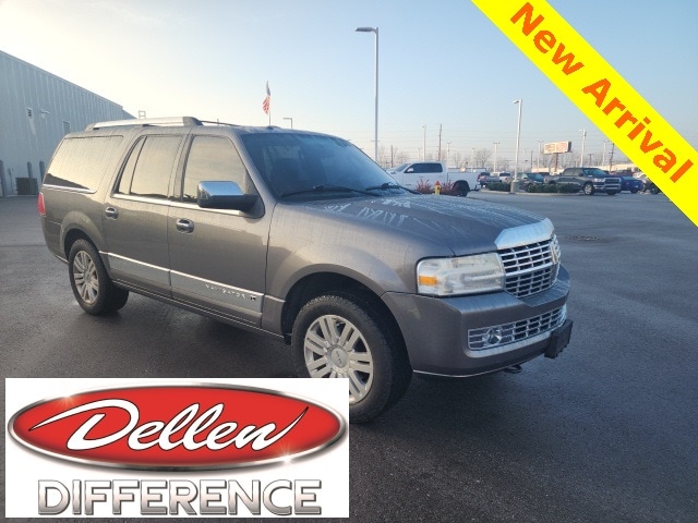 2014 Lincoln Navigator Base